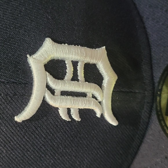 New Era Baseball Hat - Picture 4 of 12